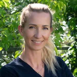 Dr. med. Carolin Dieke