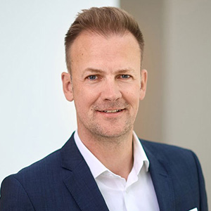 Dr. Florian Fuhrmann