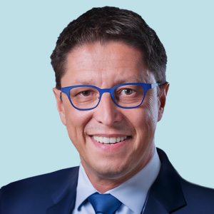 Dr. Jörg Karas