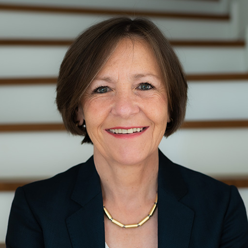 Dr. Bettina Volkens